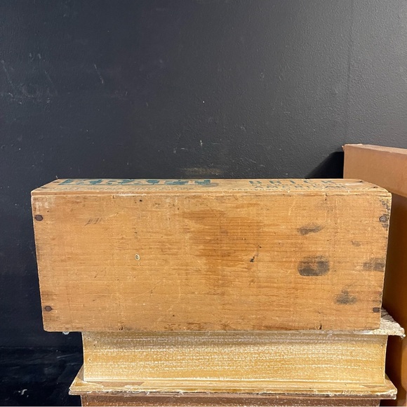 vintage kraft brick cheese wood box - Picture 9 of 9